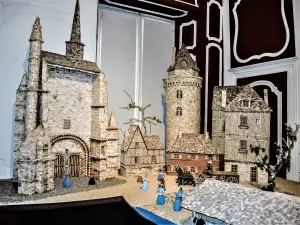 Model, castle and church (© J.E)