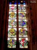 Stained glass coat of arms (© Jean Espirat)