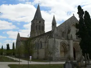 Aulnay-de-Saintonge (© Frantz)