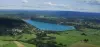 Luchtfoto van het meer van Chalain