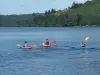 Kanoën op het meer van Vassivière