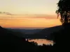 Tramonto sul lago