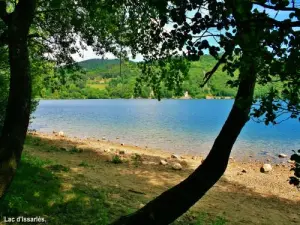 Lago Issarlès (© Jean Espirat)