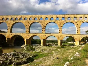 Pont du Gard (© A Gauche du Pont)