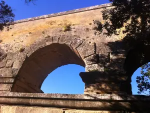 Pont du Gard (© A Gauche du Pont)