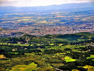 Puy De Dome Volcano Tourism Holiday Guide