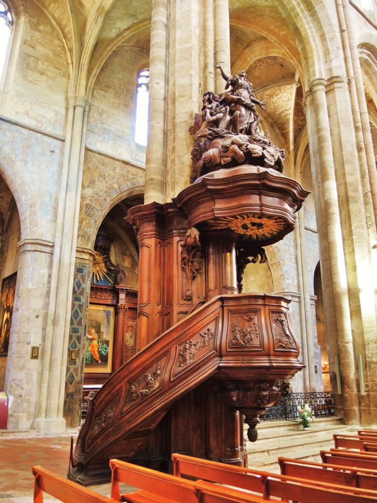 The Saint-Maximin-la-Sainte-Baume basilica - Chair of the Cathedral (© JE)