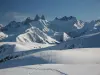 Station de La Toussuire-Les Sybelles - Vue sur les Aiguilles d'Arves