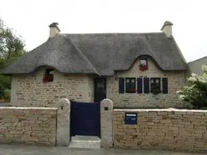 Cottage im Dorf Kerascoët